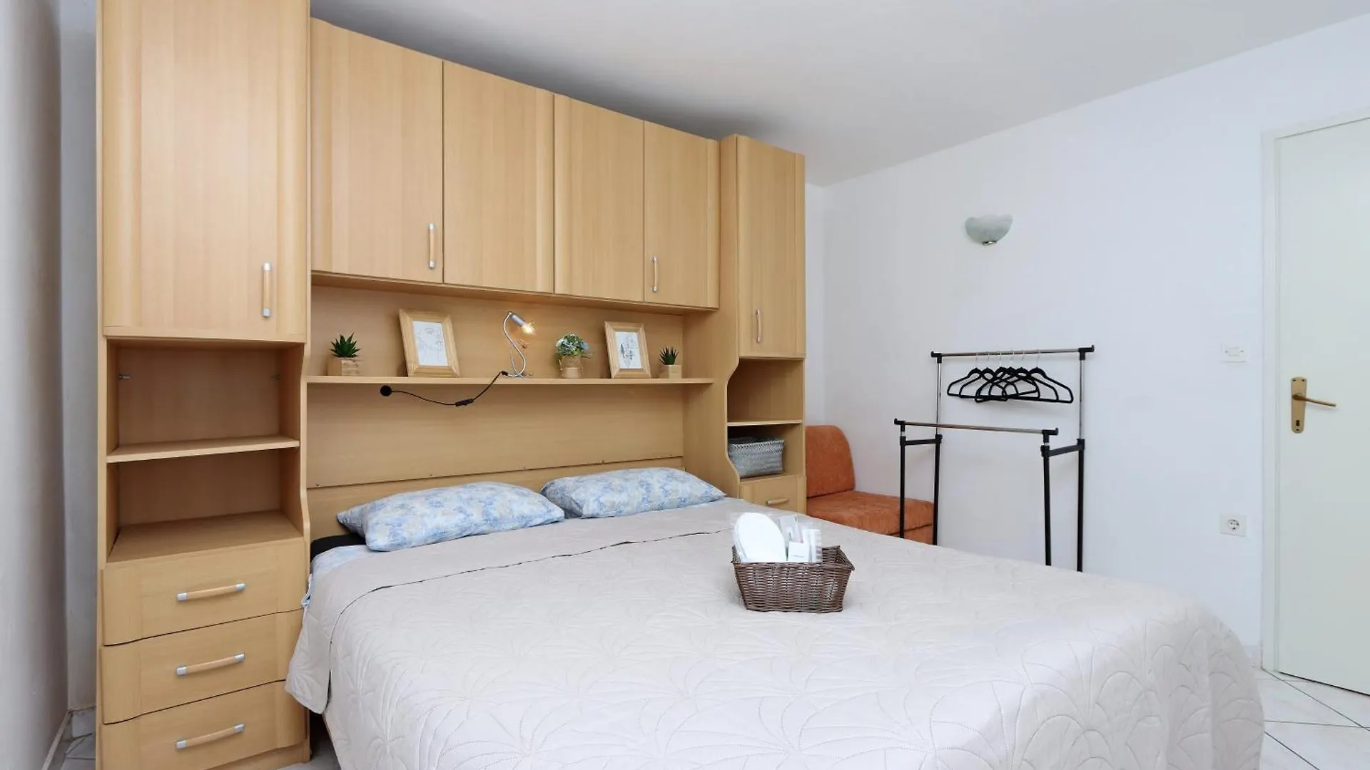Apartments With A Parking Space Brsec, Opatija - 7755 קרואטיה